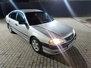 помпа на авенсис: Toyota Avensis: 2002 г., 1.8 л, Автомат, Бензин, Лифтбек — 1