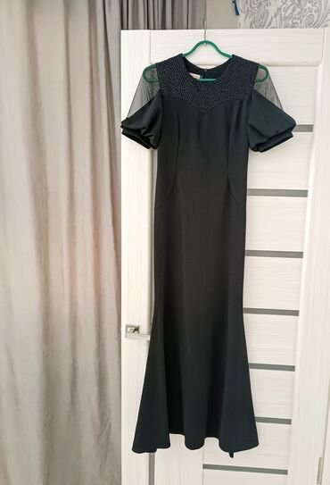 вечерние платья в бишкеке недорого: Вечернее платье, 2XL (EU 44)