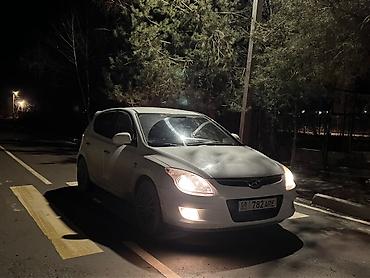 Hyundai: Hyundai i30: 2008 г., 1.6 л, Механика, Бензин, Хэтчбэк — 12