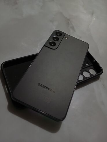 плейстейшен 4 в рассрочку: Samsung Galaxy S22, 128 ГБ, цвет - Черный, eSIM
