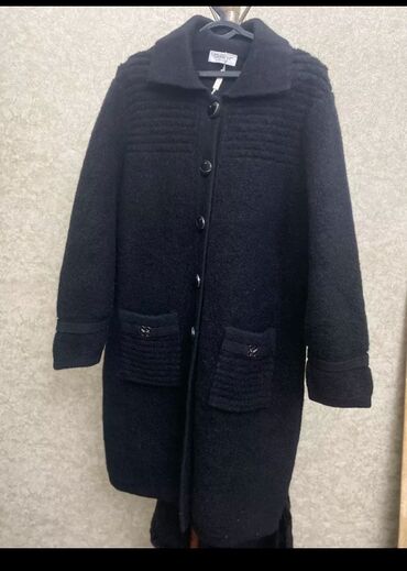 свадебное платье для беременных напрокат: Женское пальто Clairet (на ярлыке внутри воротника). - Цвет