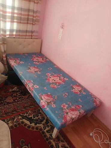 Çarpayılar: İşlənmiş, Təknəfərlik çarpayı, Bazasız, Matrassız, Siyirməsiz — 2