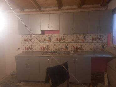 мебель для кухни бу: Mətbəx mebel dəsti - Rəng: Boz - Üst modul: 5 qapılı asma şkaflar