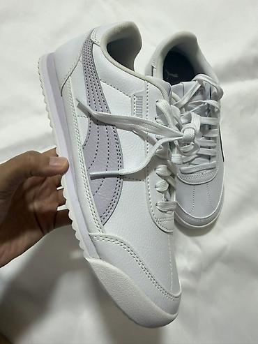 келме сумка: Кроссовкалар, 37, Puma, Жаңы, түсү - Ак, Акылуу жеткирүү, Өзү алып кетүү — 1