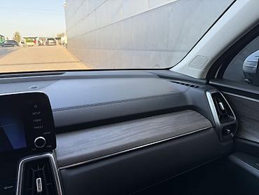 Kia: Kia Sorento: 2021 г., Кроссовер — 10