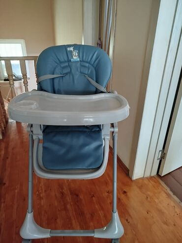 uşaq üçün oturacaq: Milana….Masa qiymeti 50man yaxwi veziyyetde seluqeli istufade olunub