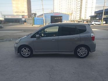 коробка хонда жаз: Honda Jazz: 2008 г., 1.4 л, Хэтчбэк — 4
