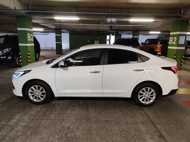 Hyundai: Hyundai Accent: 1.6 l | 2020 il Sedan — 4