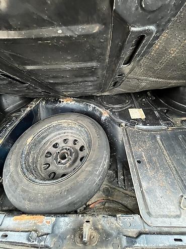 Volkswagen: Volkswagen Passat Variant: 1990 г., 1.8 л, Механика, Бензин, Универсал — 8