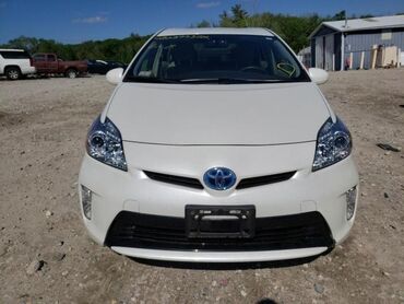 Toyota Prius: 1.8 l. | 2014 il | 68000 km. | Hetçbek