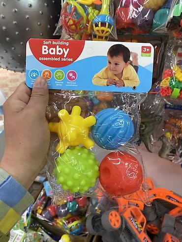 Набор мягких развивающих мячиков Baby (Soft building Baby assembled