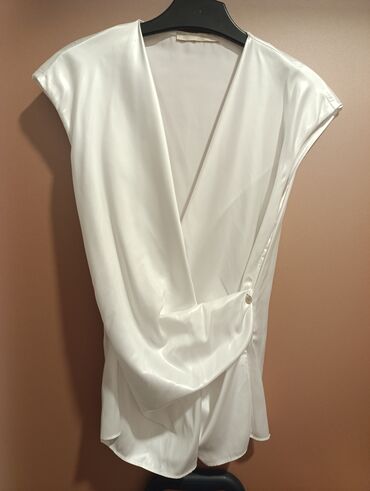 Bluze: PS Fashion, XS (EU 34), Jednobojni, bоја - Bela — 10