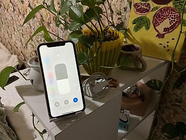 Apple iPhone: IPhone Xr, 128 GB, Sarı, Face ID — 5