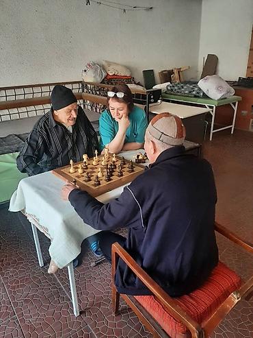 реабилитолог: Уход за пожилыми людьми людьми 24 часа в сутки. Медицинские — 9
