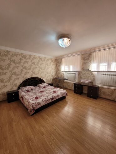 Binalar: Muxtar Hacıyevdə 8 sotda 2 mərtəbəli 10 otaqlı tam təmirli həyət evi -da lalafo.az — 23 Binalar: Muxtar Hacıyevdə 8 sotda 2 mərtəbəli 10 otaqlı tam təmirli həyət evi — 23