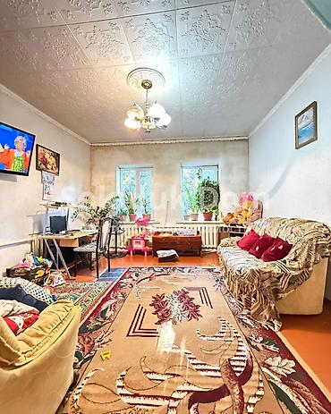 реалтор: 🏠Продается дом в с. Сокулук 🟡 Участок: 4 соток 🟡 Дополнительно: Дом — 4