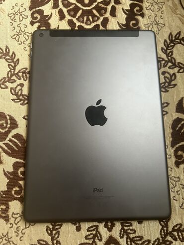 Apple iPad: İpad A2604 satılır 450 man