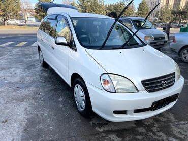 Toyota: Toyota Nadia: 2000 г., 2 л, Автомат, Бензин