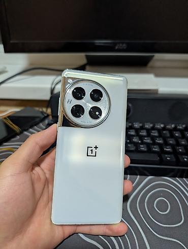 amazon oasis: OnePlus 12, Б/у, 512 ГБ, цвет - Белый, 2 SIM — 1