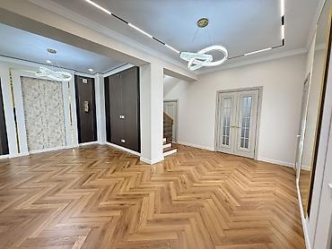 Үйлөрдү сатуу: 6 бөлмө жана андан көп, 340 м², 4 соток, Бишкек, Арча-Бешик ж/м Кыймылсыз мүлк агенттиги — 5