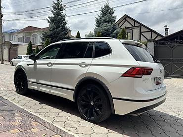 tiguan: Volkswagen Tiguan: 2020 г., 2 л, Бензин, Кроссовер — 7
