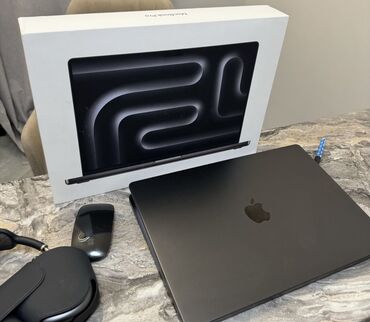 işlənmiş notebookların satışı: İşlənmiş Apple MacBook, 16 ", Apple M3 Max, 1 TB, Ünvandan götürmə