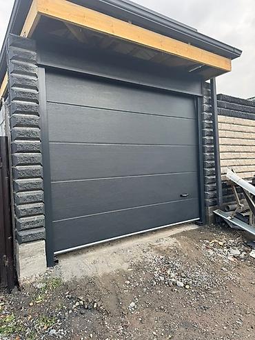 Секционные ворота: Секционные ворота и калитки из сендвич-панелей - Секционные подъемные — 6