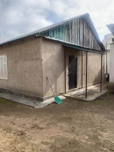 Продажа коттеджей и домов: Дом в городе Чолпон-Ата. Характеристики: - Площадь дома: 70 м² - — 11