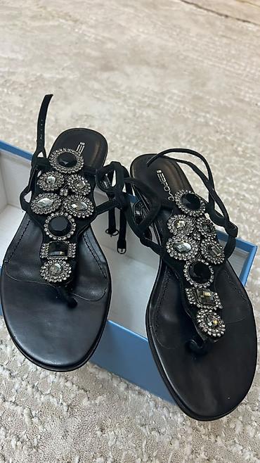 tory burch: Женские сандалии BCBGMAXAZRIA - Цвет: черный - Дизайн: т-образные — 1