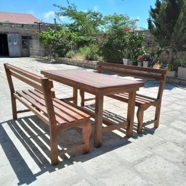 стол для переговоров овальный: Balkon üçün, İşlənmiş, 2 stul