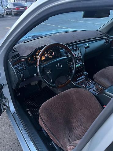 Mercedes-Benz: Mercedes-Benz E-Class: 2001 г., 3.2 л, Автомат, Бензин, Седан — 11