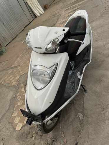 скутер хонда ретро: Скутер Honda, 130 куб. см, Бензин, Б/у