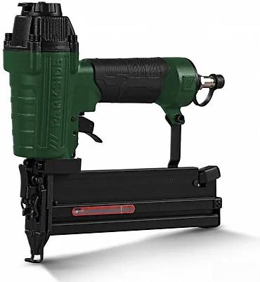 Setovi pneumatskih alata: Pneumatska klamerica/ekserica PARKSIDE – set Opis: - Višenamenski — 4