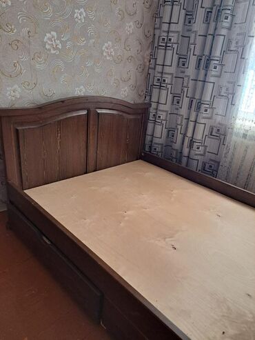 мебель для спальни буу: Уктоочу бөлмө гарнитуру, Эки кишилик керебет, Колдонулган