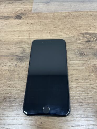 Apple iPhone: IPhone 7 Plus, Б/у, 256 ГБ, Jet Black, Чехол, Кабель, 100 %