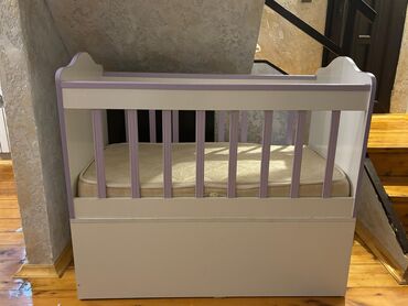 сушилка для белья на роликах: Для девочки и мальчика, Б/у, Четырехугольная, Колыбель, С матрасом, Без механизма качания