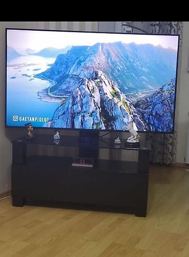 TV altlığı: Yeni, Düz TV altlığı, Polkalı, Şüşəli — 2