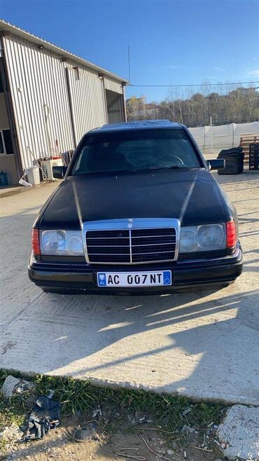 Μεταχειρισμένα Αυτοκίνητα: Mercedes-Benz E 250: 2.5 l. | 1988 έ. Πολυμορφικό