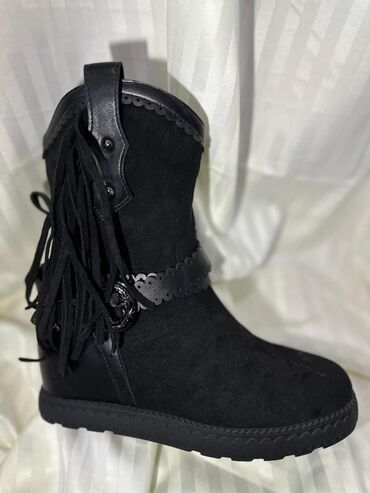 Čizme: Cizme 1900 — 9