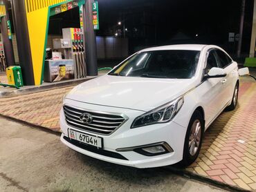 Hyundai Sonata: 2016 г., 2 л, Газ, Седан