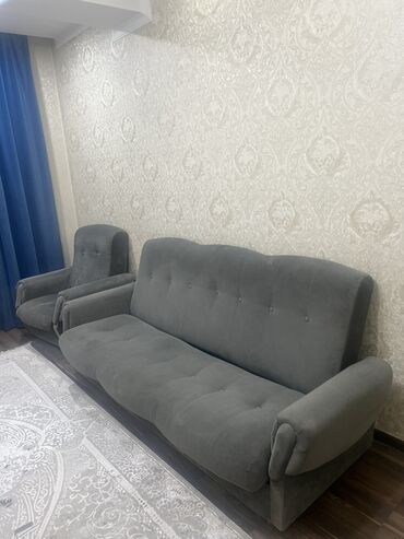 мягкий диван бу: Продаю диван и кресло ✔️В хорошем состоянии, без повреждений и пятен