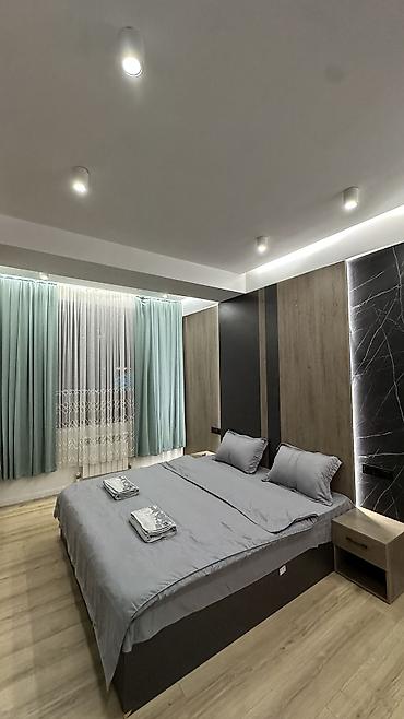комната ыссык кол: 2 бөлмө, Азия Молл, Душ кабинасы, Жаздык, жууркан-төшөк каптары, Кондиционер — 4