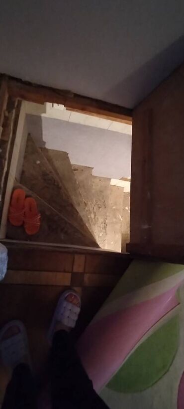 Köhnə tikili: Bakı, 4-cü mikrorayon, 4 otaqlı, Köhnə tikili, m. Memar Əcəmi, 119 kv. m — 15