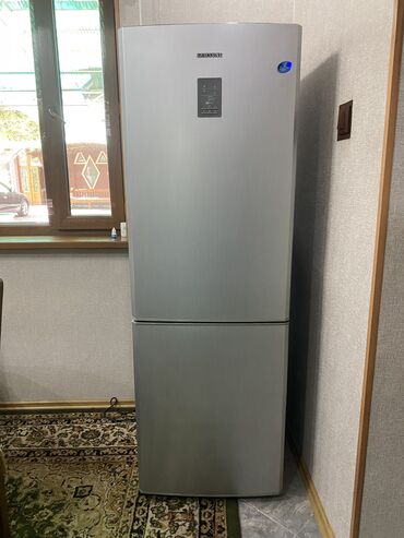 холодильник недорого: Холодильник Samsung, Б/у, Двухкамерный