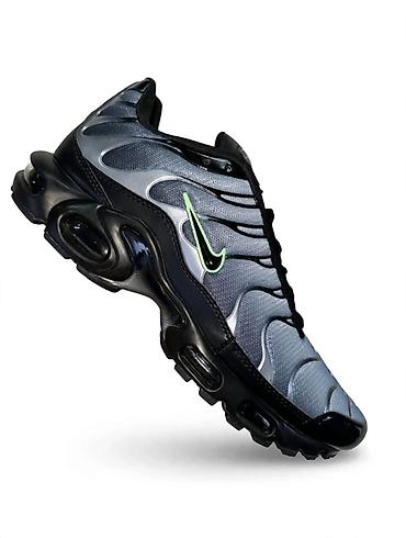 sapa u srcu: Patike Nike Air Max Plus (TN) - Model: Air Max Plus sa — 1