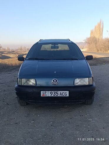 зеркало пассат: Volkswagen Passat: 1989 г., 1.8 л, Механика, Бензин, Универсал