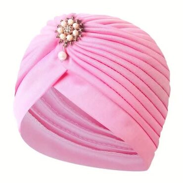 Ostala ženska odeća: Cena 1300din
Poručuje se,isporuka za nekoliko dana — 6