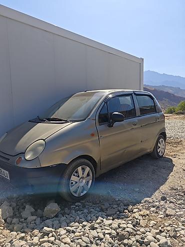 арзан матиз 1: Daewoo Matiz: 2005 г., 0.8 л, Кол менен иштөөчү, Бензин, Хетчбек — 2