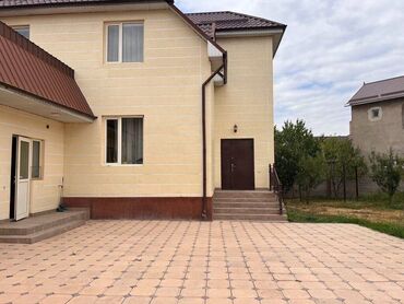 участок бешкунгой: 285 кв. м, 5 бөлмө