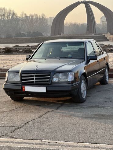 молдинг на 124: Mercedes-Benz W124: 1991 г., 2.3 л, Автомат, Бензин, Седан